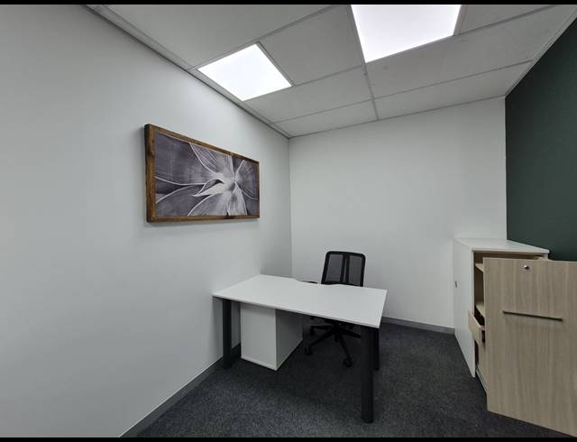 18M² OFFICE TO LET IN ROSEBANK